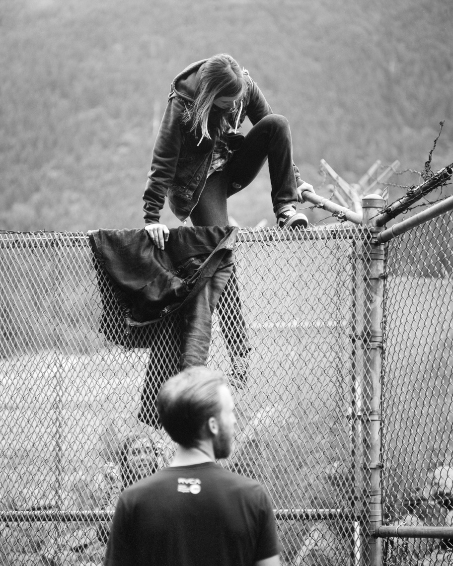 rhianon-climbing-fence-golden-ears-adjust.jpg